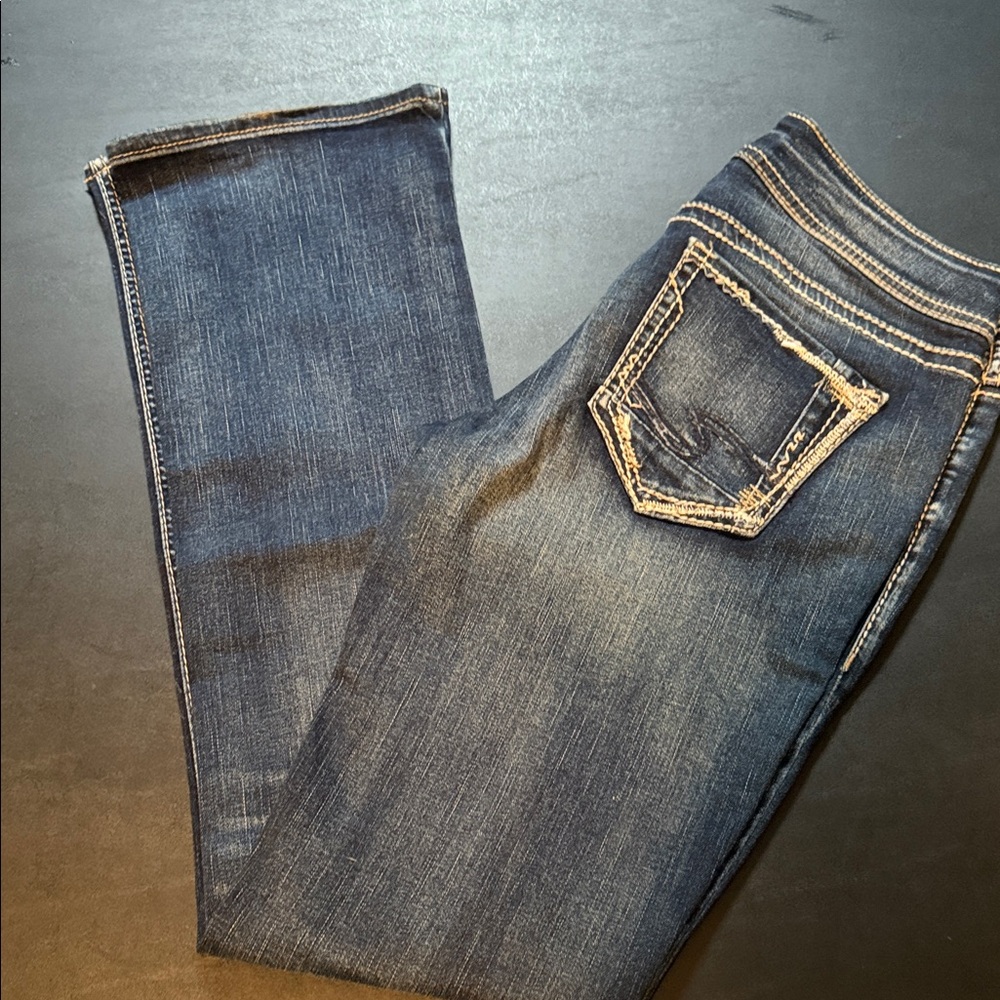 29x33 women’s Silver Suki jeans slim boot